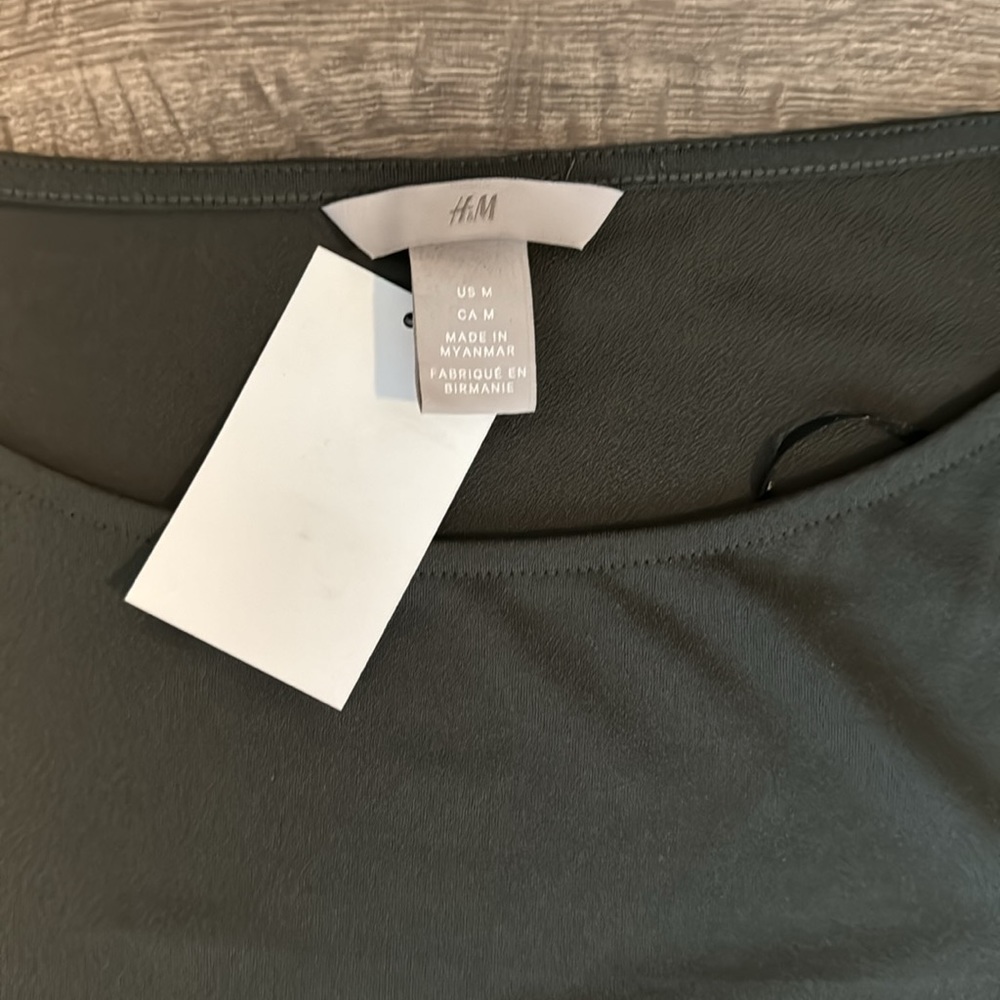H&M top - Picture 2 of 2